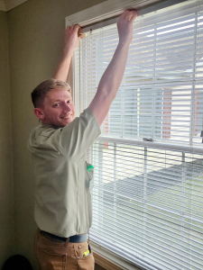 Gavin WindowBlindRepair3 scaled